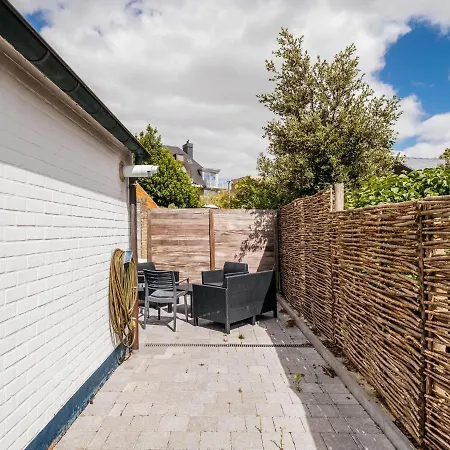 House Relax Centrally Located In Semesterbostad Koksijde